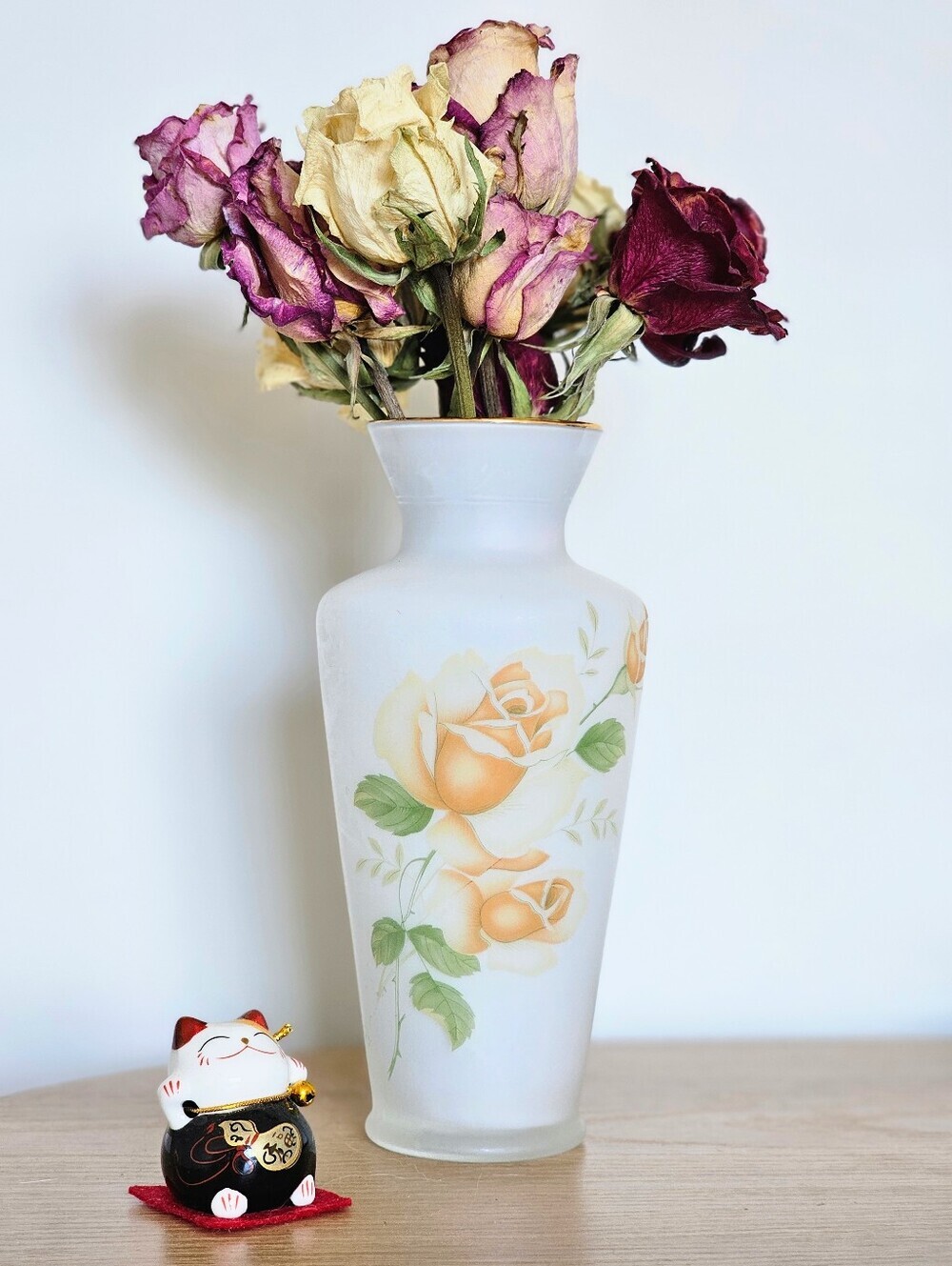 Vintage Norleans Italian Satin Frosted Glass Vase 1960s floral home decor